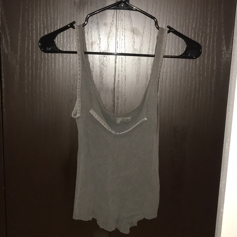 Urban outfitters, grey tank